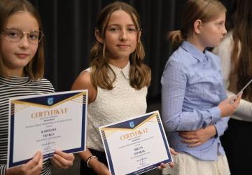 Wręczenie stypendiów przez Burmistrza