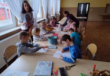 Wyjście przedszkolaków do biblioteki