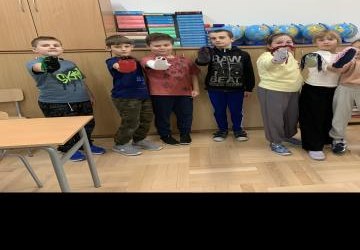 Zajęcia rozwijające kreatywność w klasie 3 w ramach projektu 