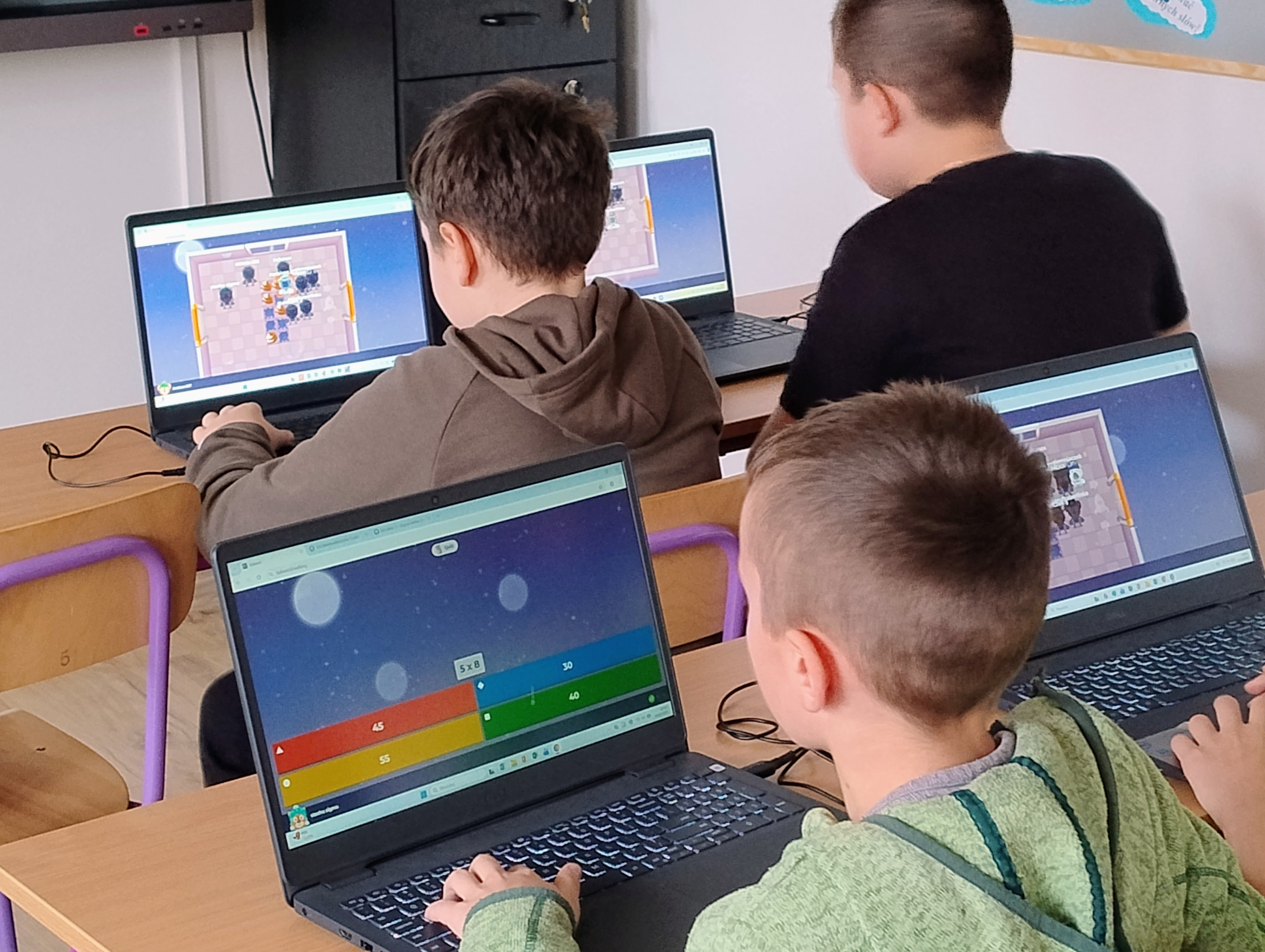 Zajęcia rozwijające i wyrównawcze z matematyki w ramach projektu 