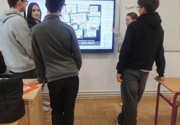 Zajęcia wyrównawcze z języka polskiego w klasie 8 w ramach projektu 