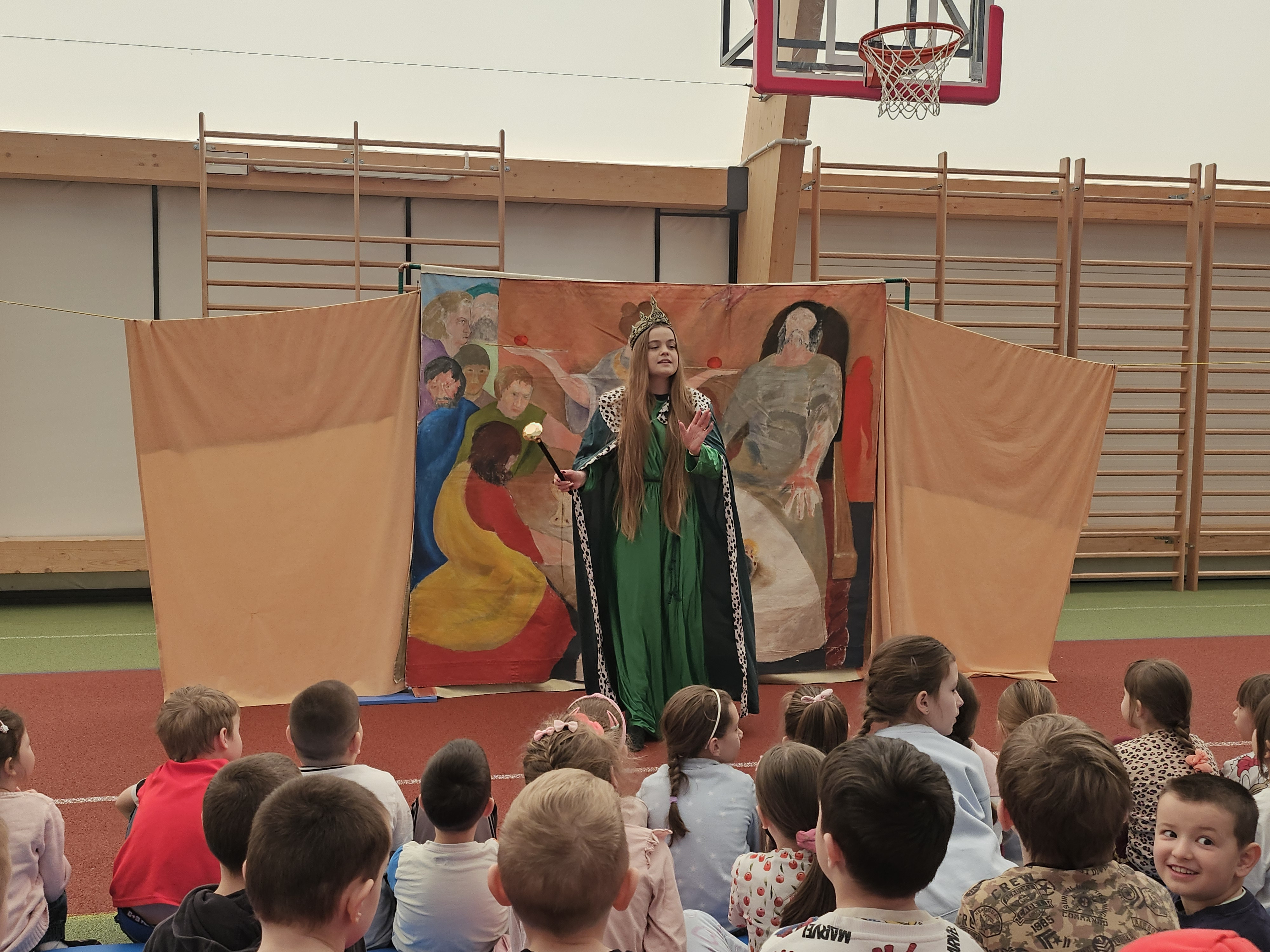 Przedstawienie teatru Eden pt. 